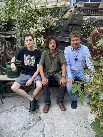 © Julian Woods Trio