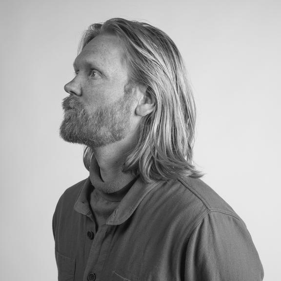 © Gudmundur Kristinn Jonsson